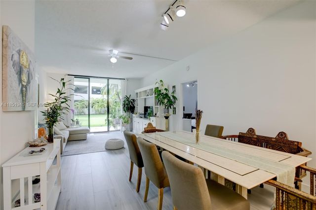 3300 NE 191st Street 114, Aventura, FL 33180