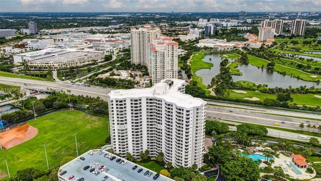 3300 NE 191st Street 114, Aventura, FL 33180