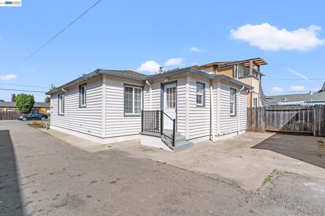 22844 Alice St, Hayward, CA 94541