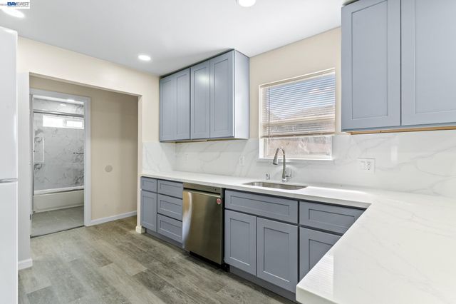 22844 Alice St, Hayward, CA 94541