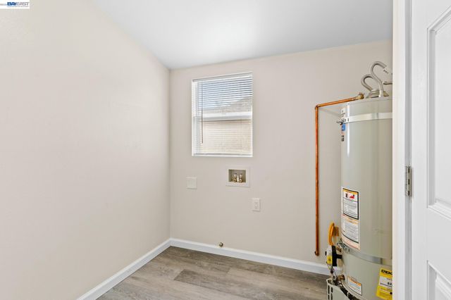 22844 Alice St, Hayward, CA 94541