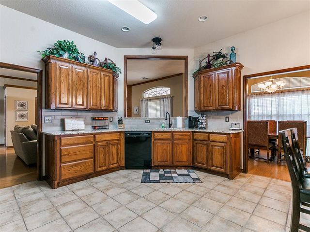 4120 Pine Hill Road, Norman, OK 73072
