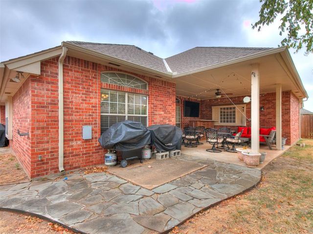 4120 Pine Hill Road, Norman, OK 73072