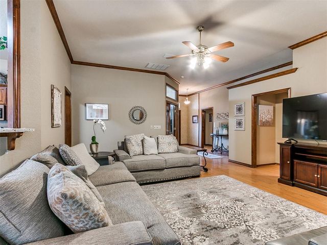 4120 Pine Hill Road, Norman, OK 73072