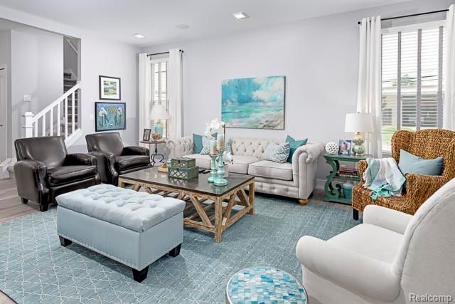 710 Schalm Dr, Clawson, MI 48017