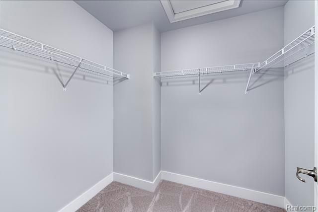 710 Schalm Dr, Clawson, MI 48017