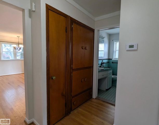 24705 Raven Street, Eastpointe, MI 48021