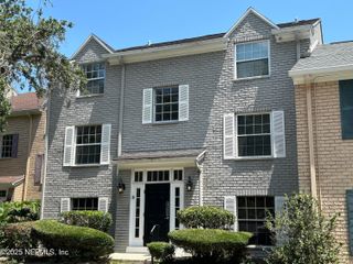 4308 PLAZA GATE Lane S, 201, Jacksonville, FL 32217