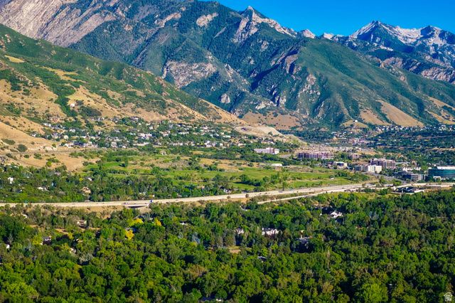 2571 E HILLSDEN DR, Salt Lake City, UT 84117
