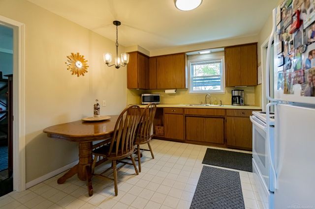 22240 Milgrom Court, St Clair Shores, MI 48081