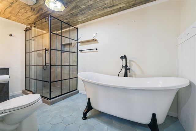 3925 55th Street, Des Moines, IA 50310