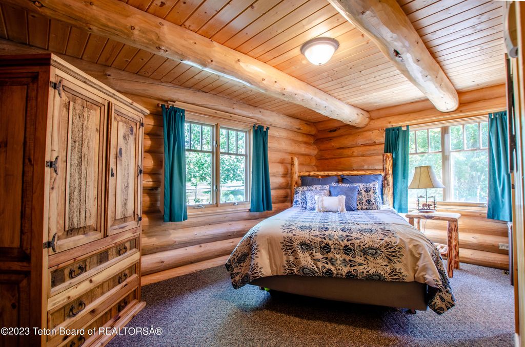 17 ROCKING CHAIR Road, Dubois, WY 82513 photo 20