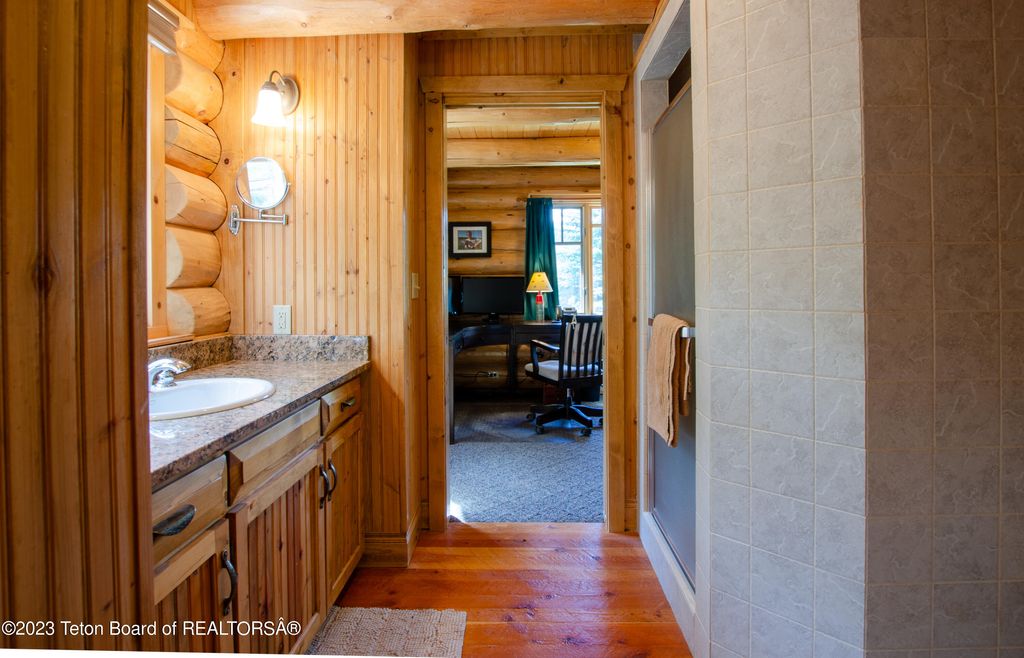 17 ROCKING CHAIR Road, Dubois, WY 82513 photo 21