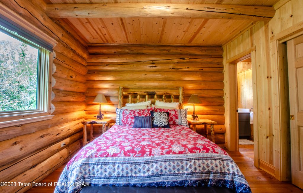 17 ROCKING CHAIR Road, Dubois, WY 82513 photo 29