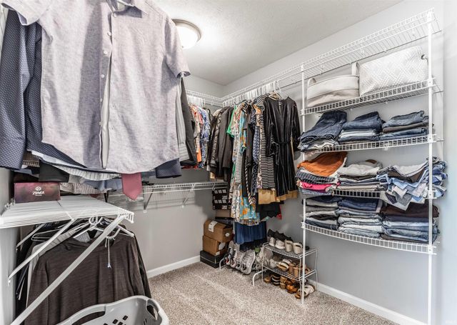 5820 Waterstone Drive, Newburgh, IN 47630