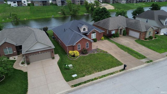 5820 Waterstone Drive, Newburgh, IN 47630