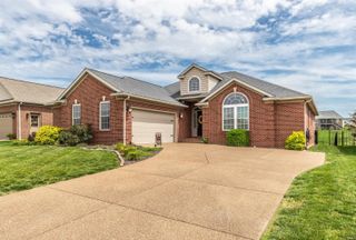 5820 Waterstone Drive, Newburgh, IN 47630