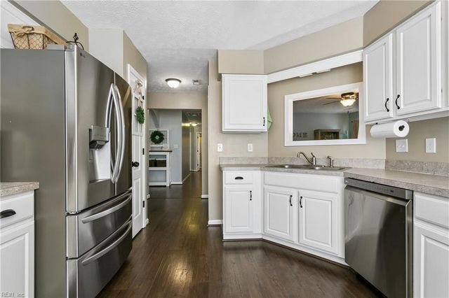 5709 Peter Van Wirt WAY, Williamsburg, VA 23188