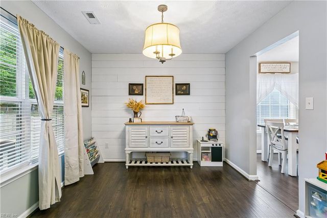 5709 Peter Van Wirt WAY, Williamsburg, VA 23188