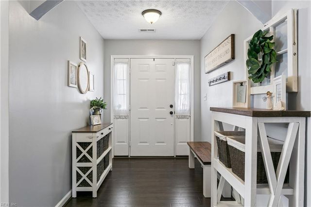 5709 Peter Van Wirt WAY, Williamsburg, VA 23188