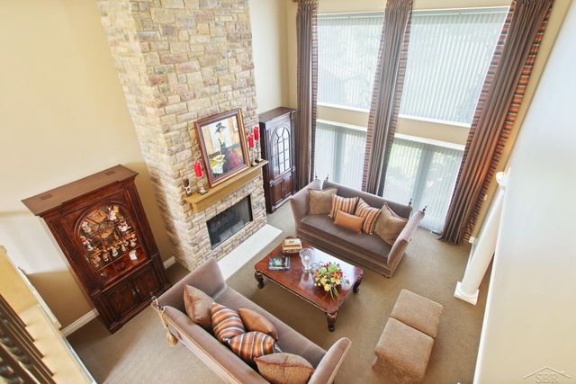 210 Golfview Drive, Saginaw Twp, MI 48638