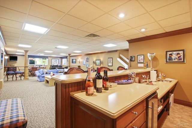 210 Golfview Drive, Saginaw Twp, MI 48638