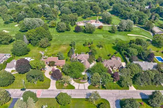 210 Golfview Drive, Saginaw Twp, MI 48638