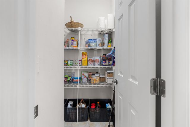 3212 SW 98th Dr, Gainesville, FL 32608