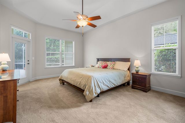 3212 SW 98th Dr, Gainesville, FL 32608