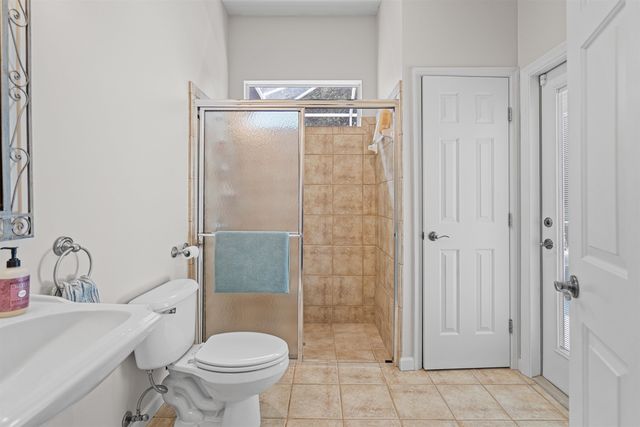 3212 SW 98th Dr, Gainesville, FL 32608