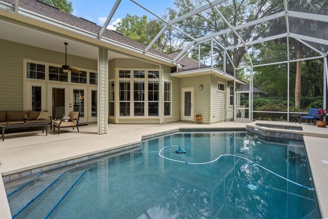 3212 SW 98th Dr, Gainesville, FL 32608