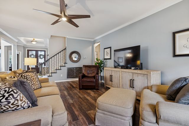 932 Century Oak Dr, Nashville, TN 37211