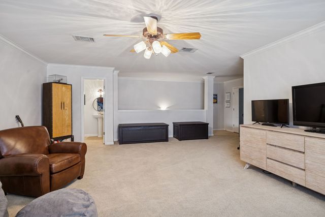 932 Century Oak Dr, Nashville, TN 37211