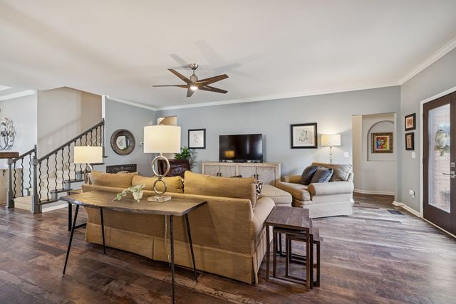 932 Century Oak Dr, Nashville, TN 37211