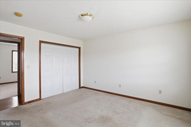 316 E RIDGE LOOP RD, Romney, WV 26757