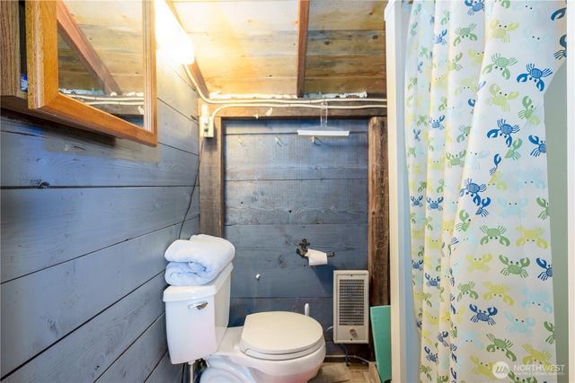 15 U Snoqualmie Ave., Hat Island, WA 98206