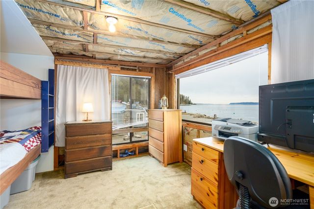 15 U Snoqualmie Ave., Hat Island, WA 98206