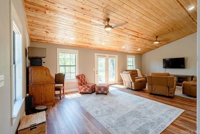 164 S Chinkapin Drive, Pangburn, AR 72121