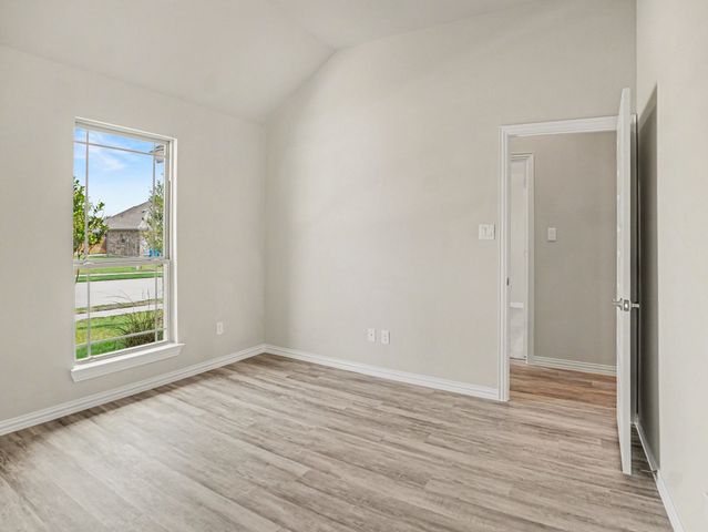 706 Alaina Drive, Desoto, TX 75115