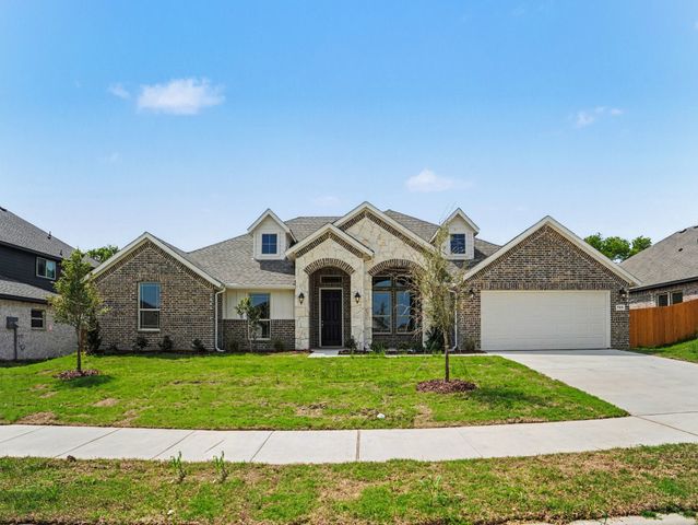 706 Alaina Drive, Desoto, TX 75115