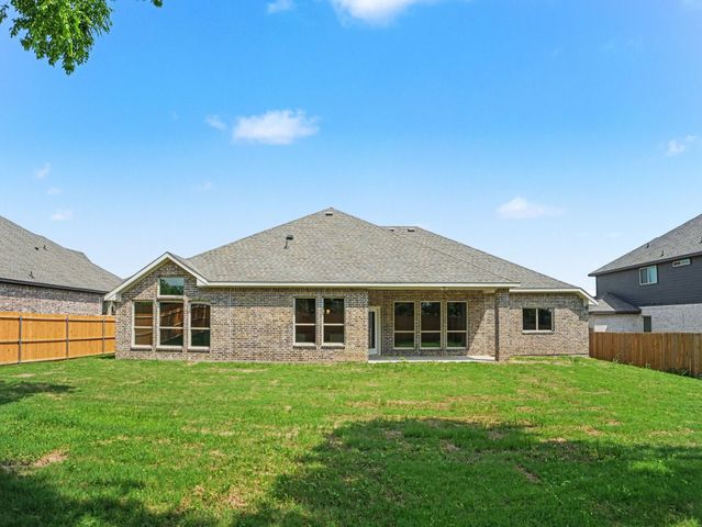 706 Alaina Drive, Desoto, TX 75115