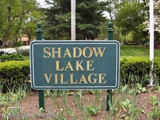 31 Lexington Court, Red Bank, NJ 07701