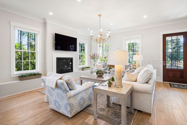 20 Damascus Rd, Bluffton, SC 29910