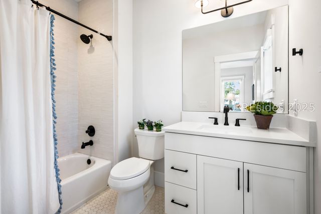 20 Damascus Rd, Bluffton, SC 29910