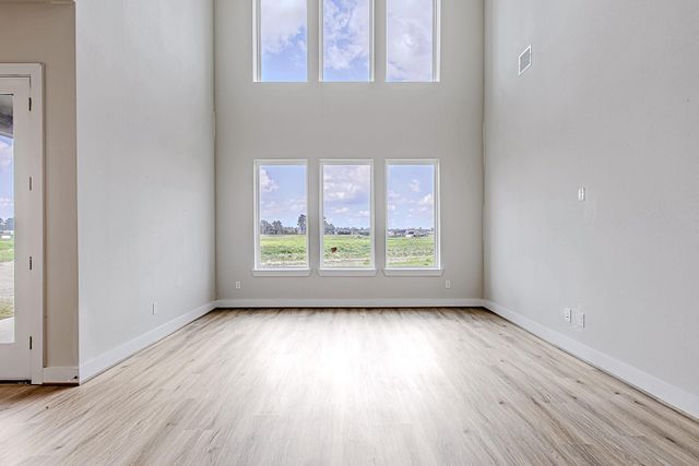 181 Peninsula Point Drive, Montgomery, TX 77356