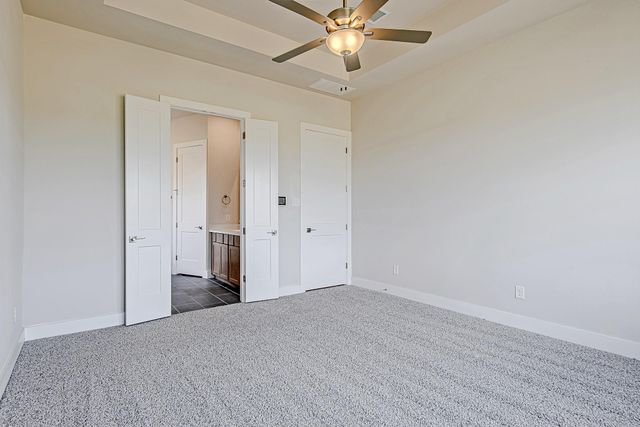 181 Peninsula Point Drive, Montgomery, TX 77356