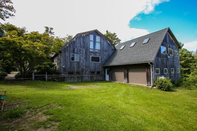 14 South Rd, Heath, MA 01346