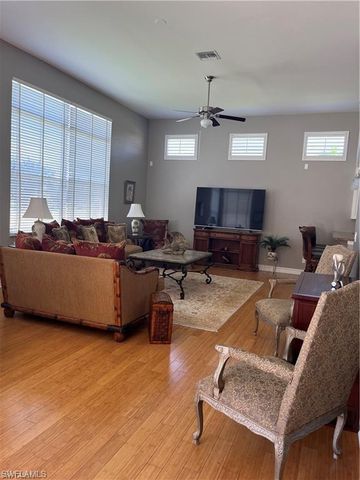 3518 Ocean Bluff CT, Naples, FL 34120