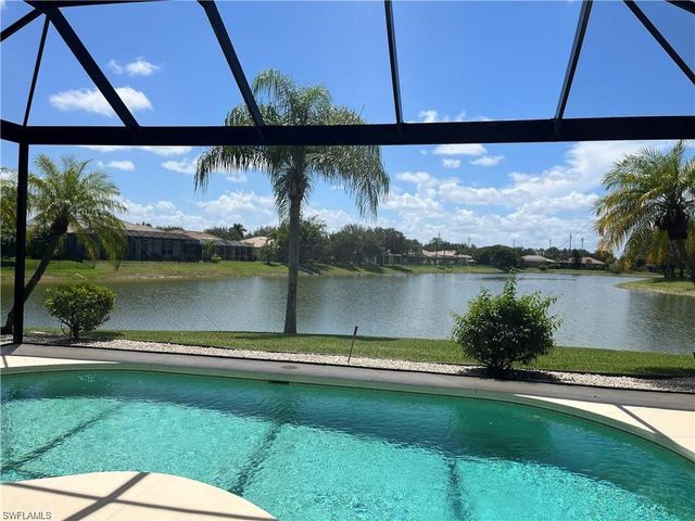 3518 Ocean Bluff CT, Naples, FL 34120