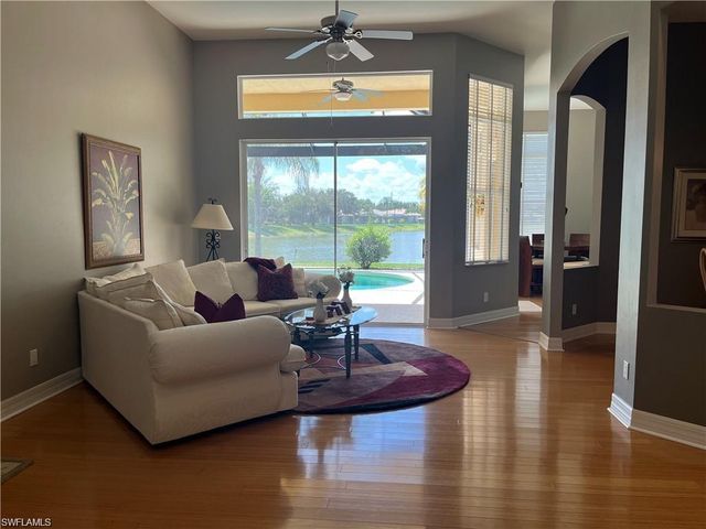 3518 Ocean Bluff CT, Naples, FL 34120